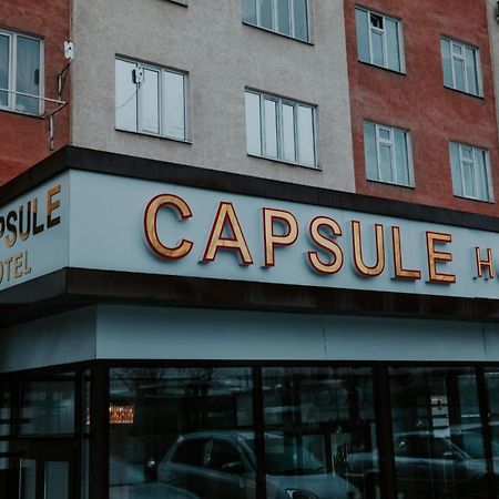 CAPSULE Hotel Osh Buitenkant foto