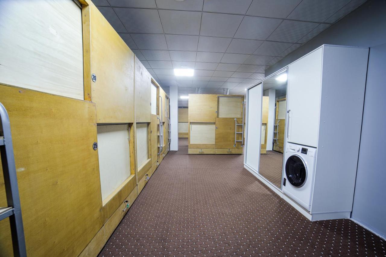 CAPSULE Hotel Osh Buitenkant foto